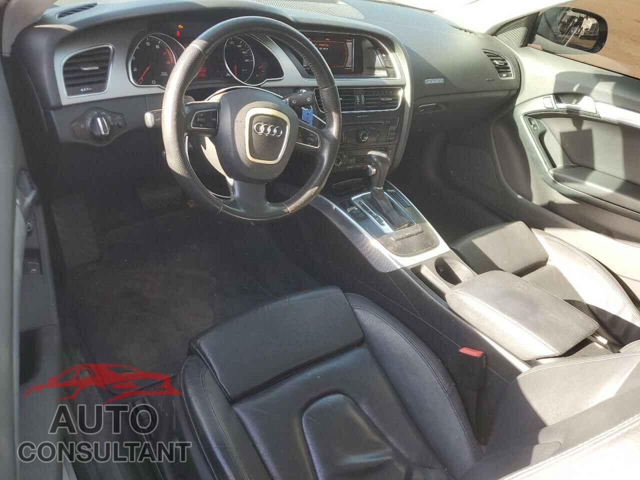 AUDI A5 2012 - WAULFAFR9CA038703