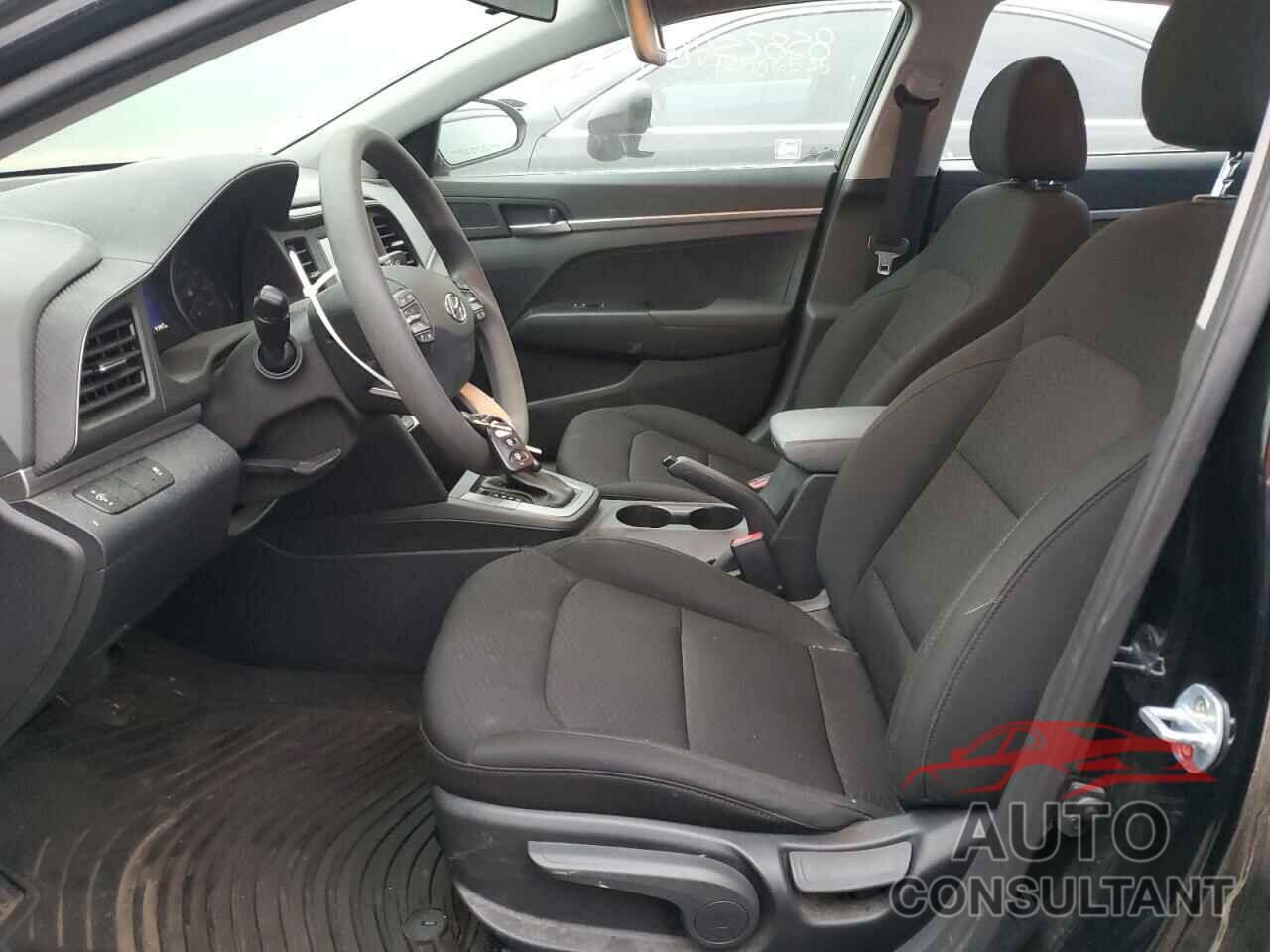 HYUNDAI ELANTRA 2019 - 5NPD74LF4KH431984