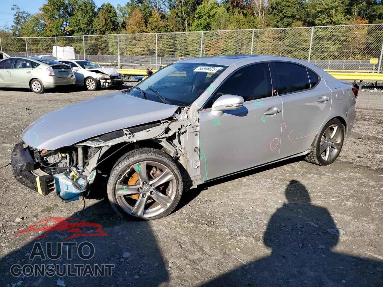 LEXUS IS 2011 - JTHBF5C20B5134366