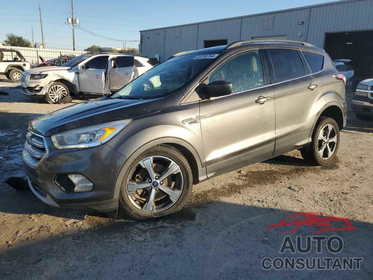 FORD ESCAPE 2017 - 1FMCU9G92HUE25620