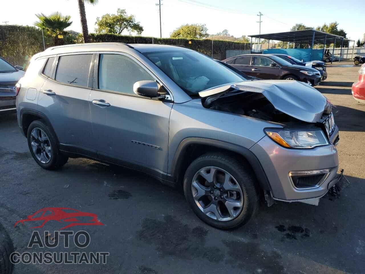 JEEP COMPASS 2019 - 3C4NJCCB0KT670817