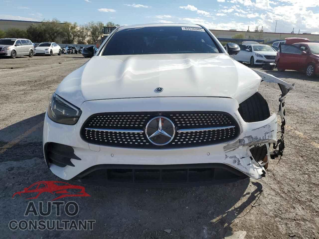 MERCEDES-BENZ E-CLASS 2021 - W1KZF8DB7MA979442