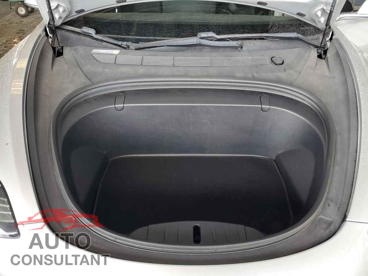 TESLA MODEL 3 2018 - 5YJ3E1EA4JF043975