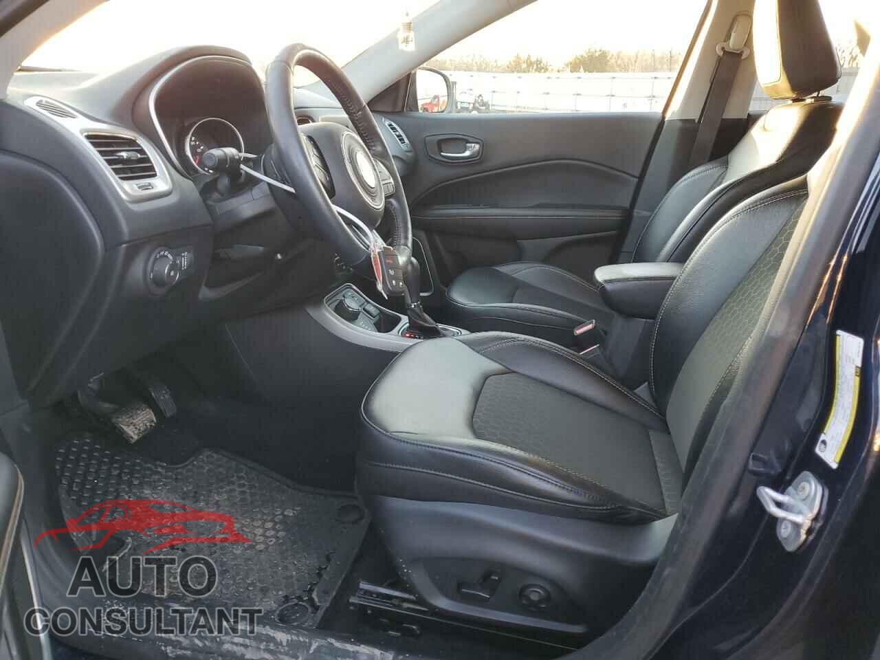 JEEP COMPASS 2019 - 3C4NJDBB4KT641375