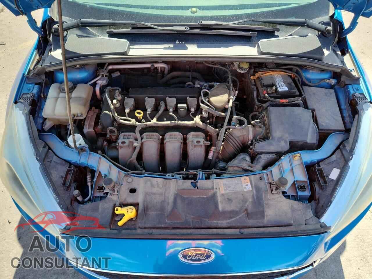 FORD FOCUS 2015 - 1FADP3F25FL257045