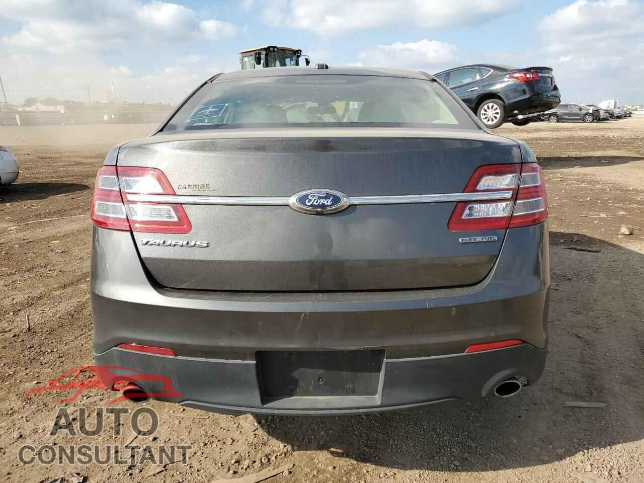 FORD TAURUS 2017 - 1FAHP2D8XHG122996