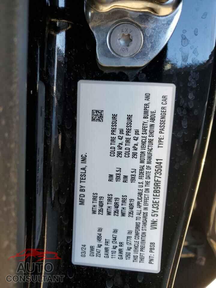 TESLA MODEL 3 2024 - 5YJ3E1EB9RF735041