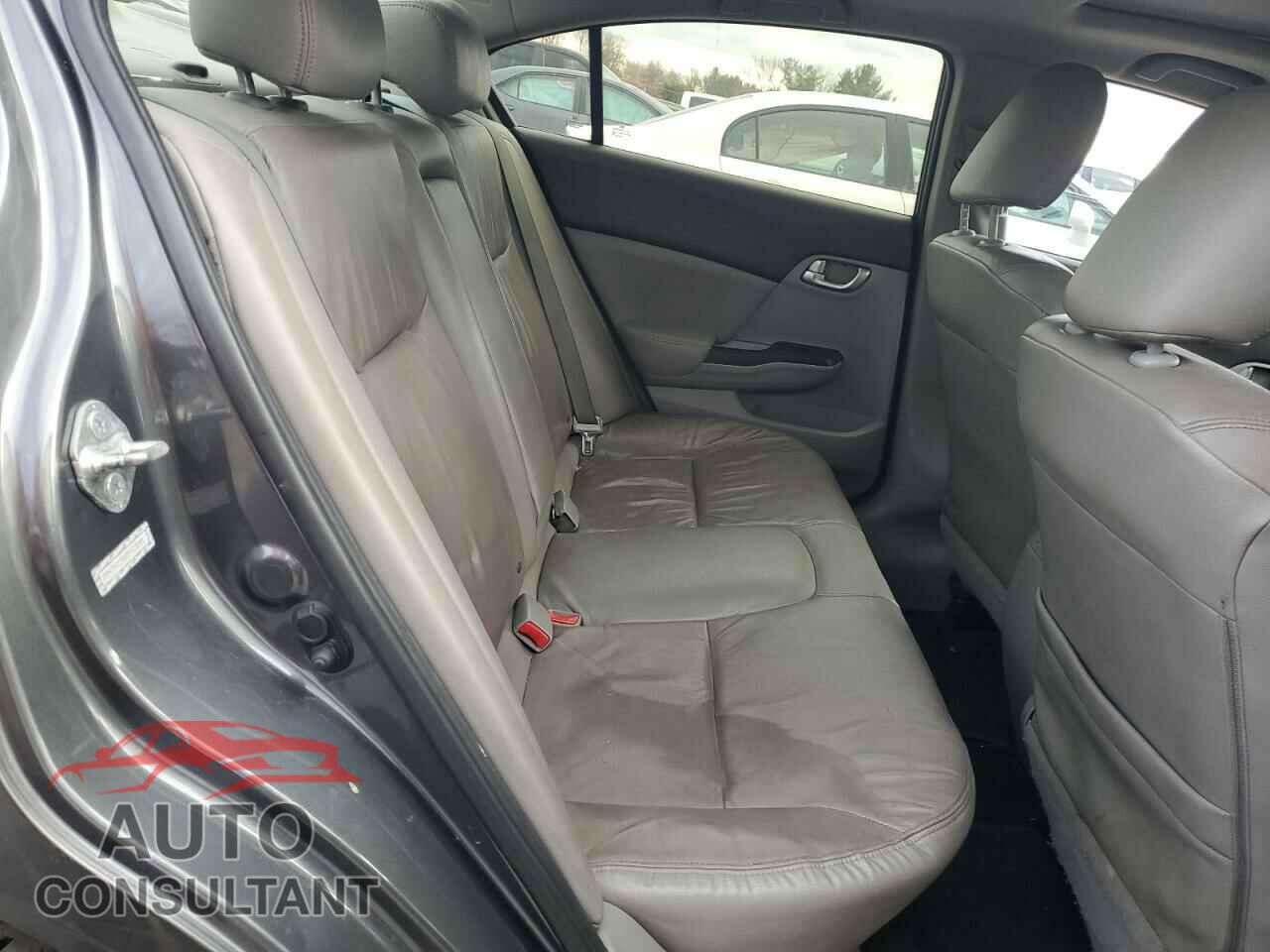 HONDA CIVIC 2012 - 2HGFB2F96CH523045