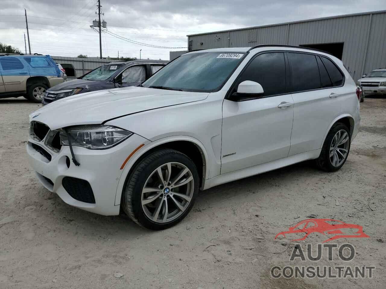 BMW X5 2018 - 5UXKR0C50J0X92768