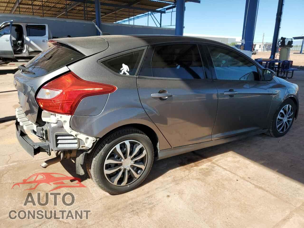 FORD FOCUS 2012 - 1FAHP3K27CL206388