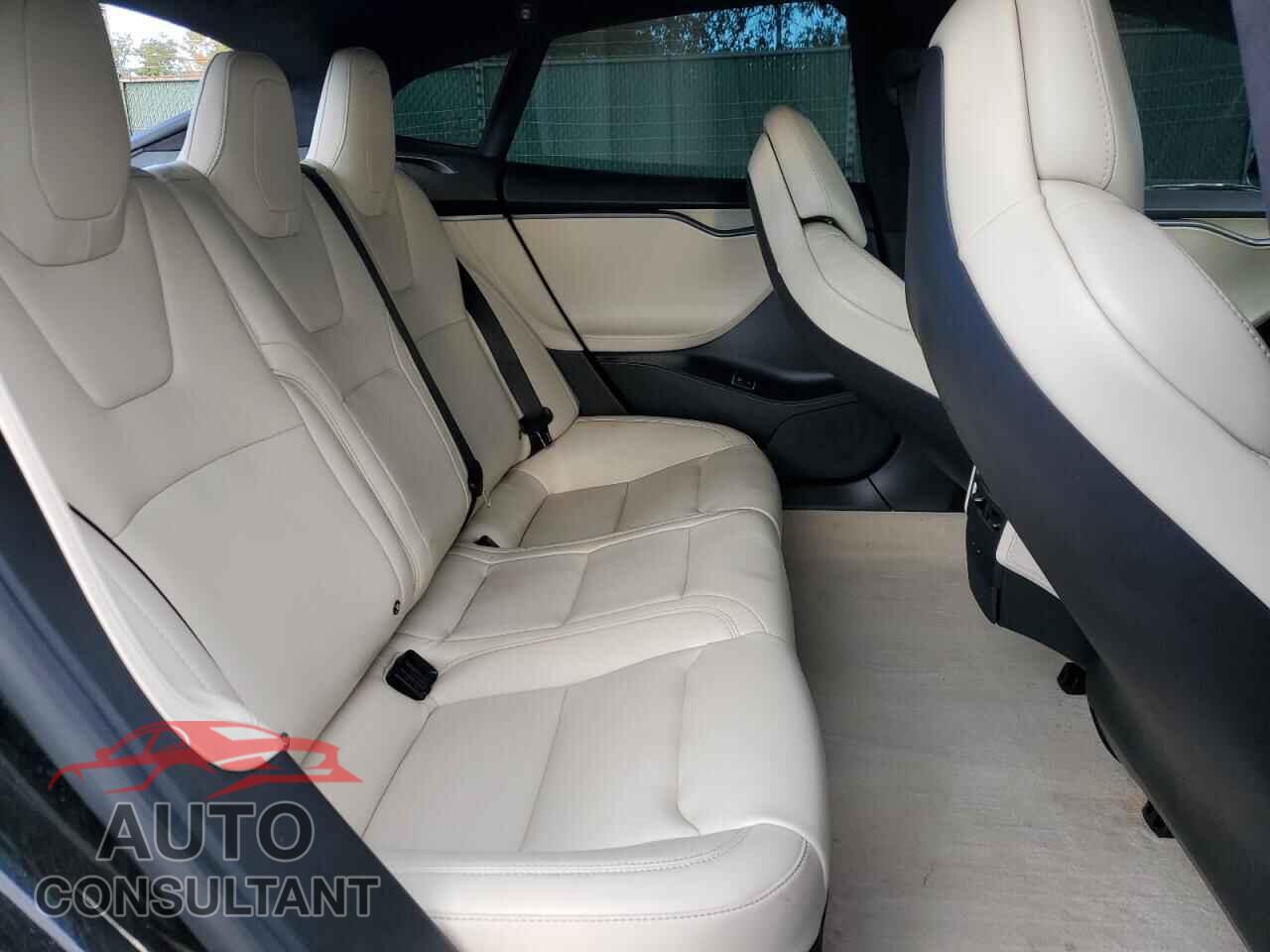 TESLA MODEL S 2019 - 5YJSA1E26KF347911