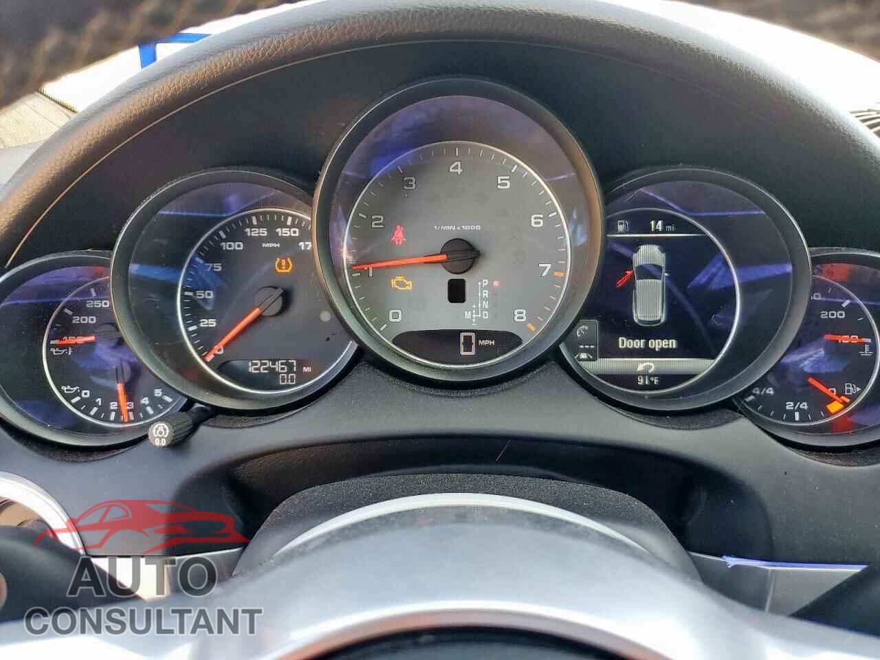 PORSCHE CAYENNE 2017 - WP1AB2A21HLA50148