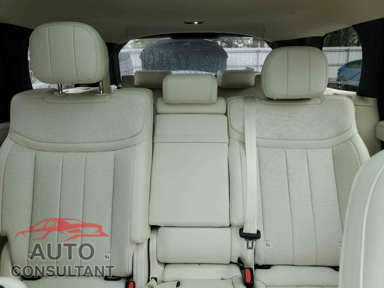 LAND ROVER RANGEROVER 2025 - SALKPBE94SA276310