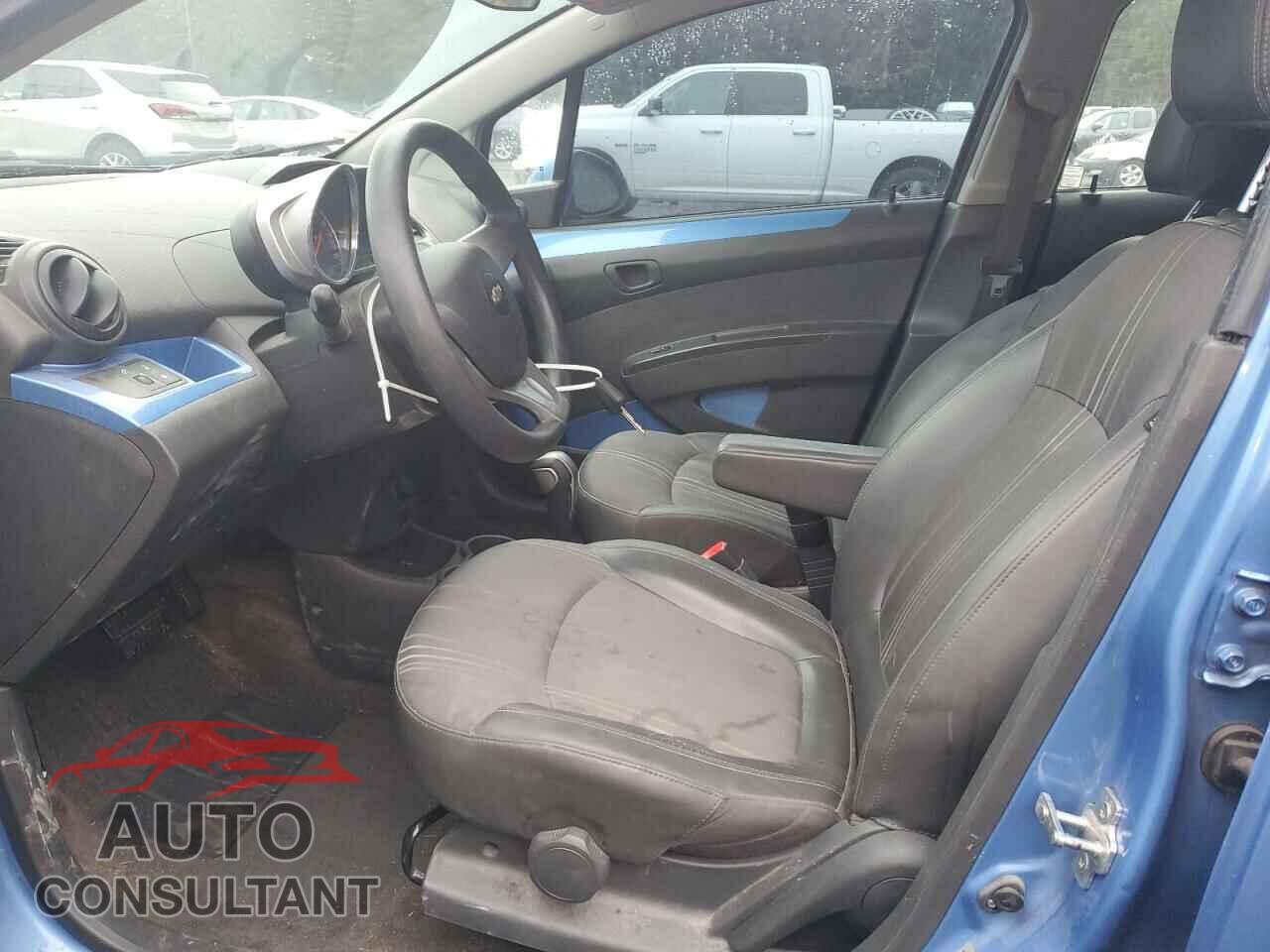 CHEVROLET SPARK 2015 - KL8CB6S93FC728501