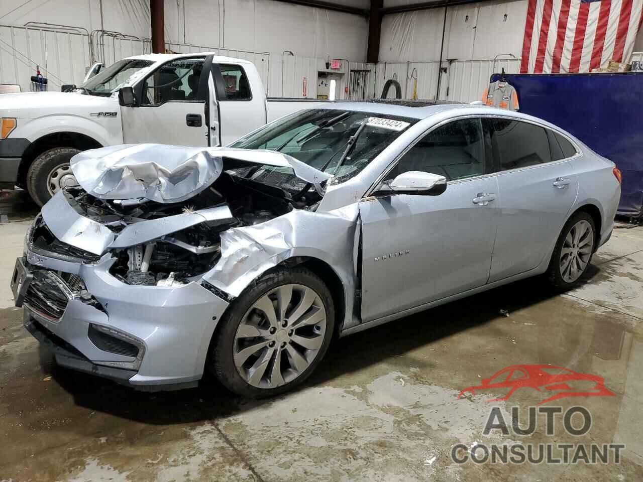 CHEVROLET MALIBU 2017 - 1G1ZH5SX4HF161377