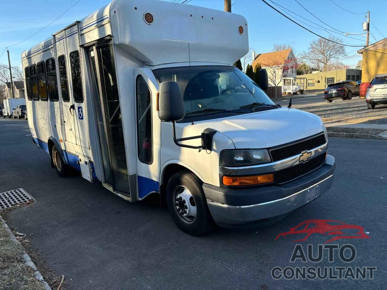 CHEVROLET EXPRESS 2016 - 1GB6GUBL7G1272817