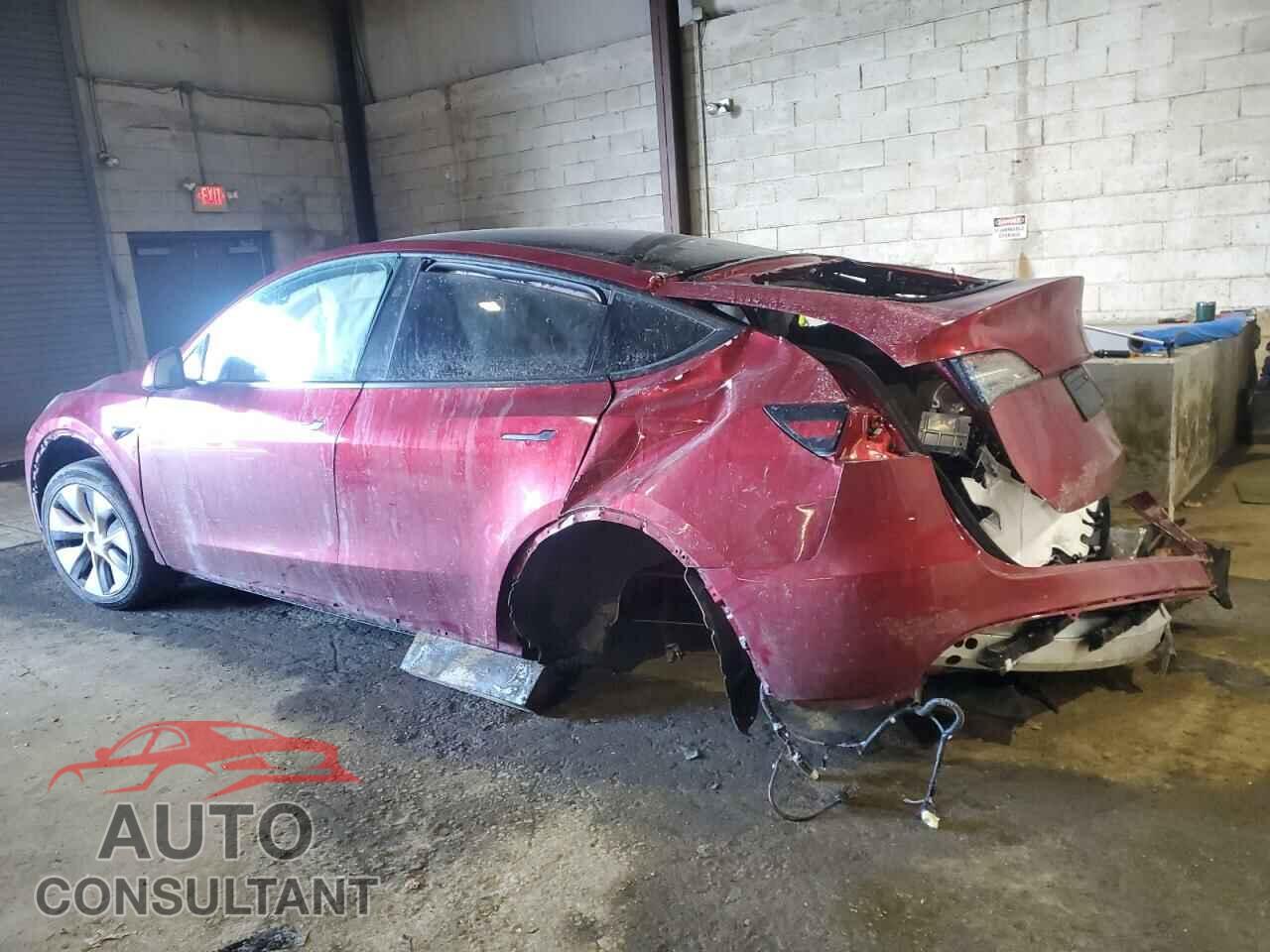 TESLA MODEL Y 2024 - 7SAYGDEEXRA284763