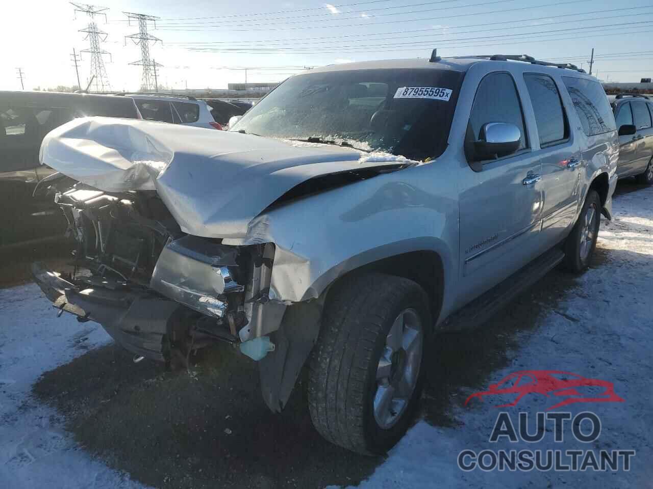 CHEVROLET SUBURBAN 2011 - 1GNSKKE33BR232437