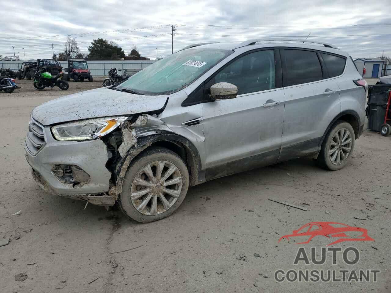 FORD ESCAPE 2017 - 1FMCU9J98HUD41665
