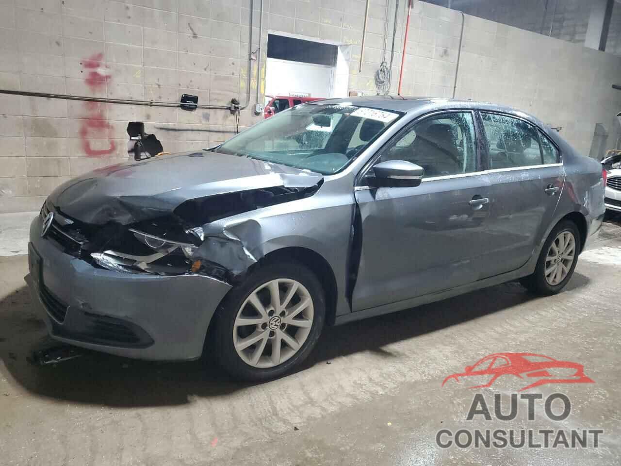 VOLKSWAGEN JETTA 2013 - 3VWDX7AJ7DM450368