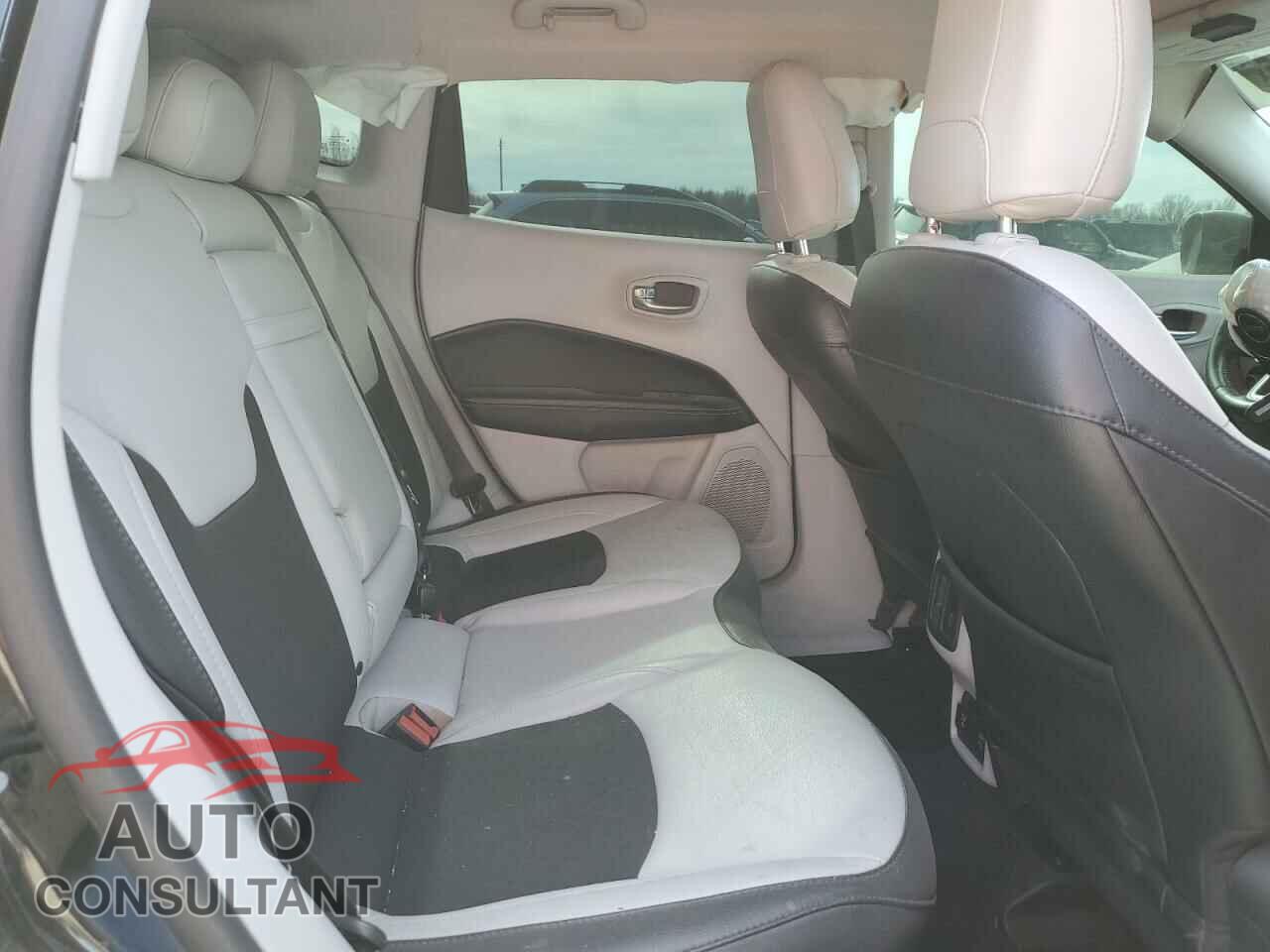 JEEP COMPASS 2019 - 3C4NJCBB7KT736765