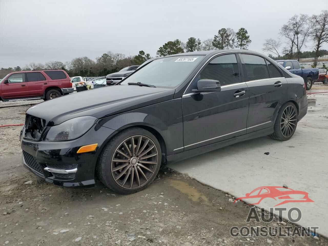 MERCEDES-BENZ C-CLASS 2012 - WDDGF8BB9CA697067
