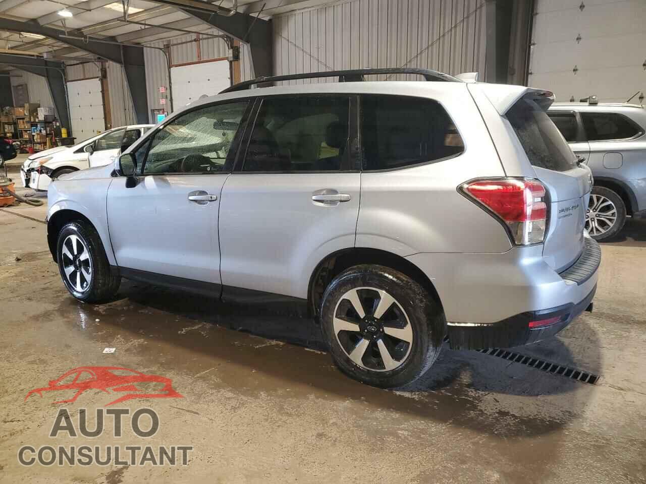 SUBARU FORESTER 2018 - JF2SJAEC9JH423730