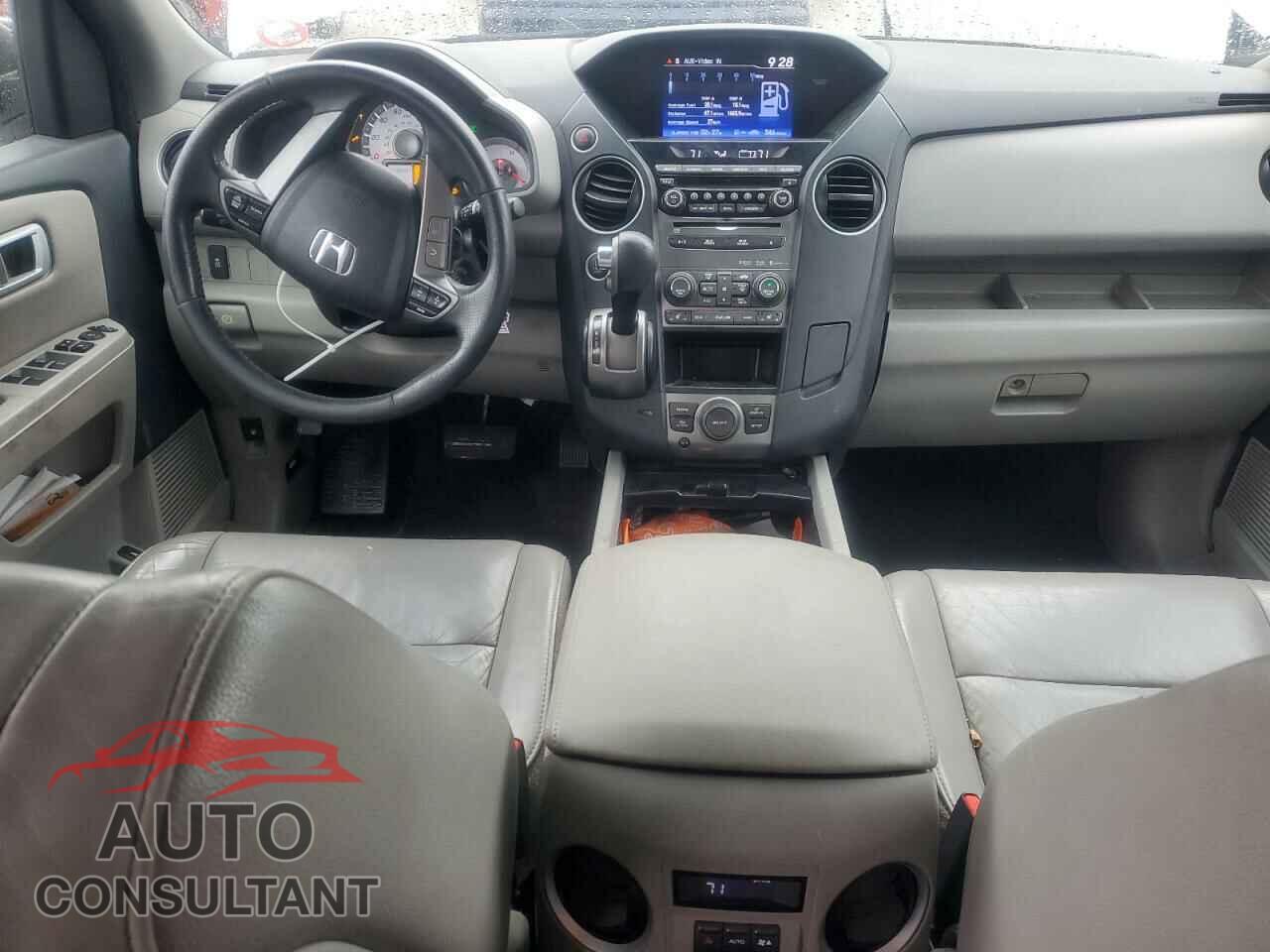 HONDA PILOT 2012 - 5FNYF4H68CB015787