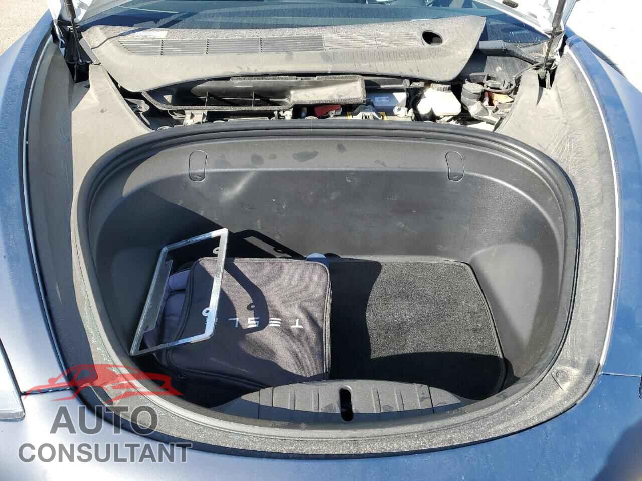 TESLA MODEL 3 2018 - 5YJ3E1EA4JF027274