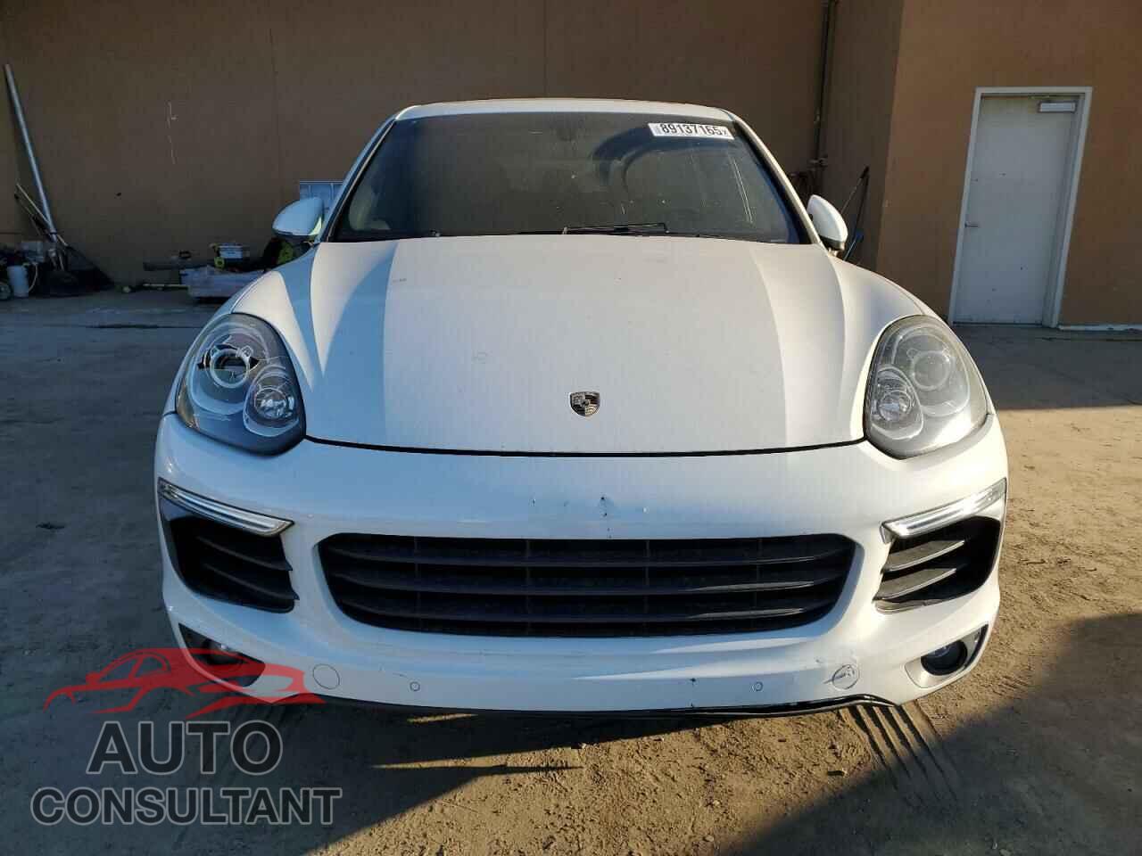 PORSCHE CAYENNE 2015 - WP1AF2A2XFLA37948
