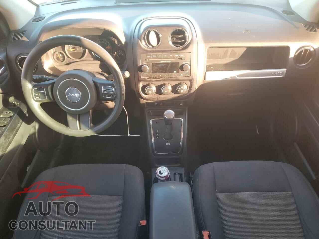 JEEP COMPASS 2015 - 1C4NJCBA5FD284740