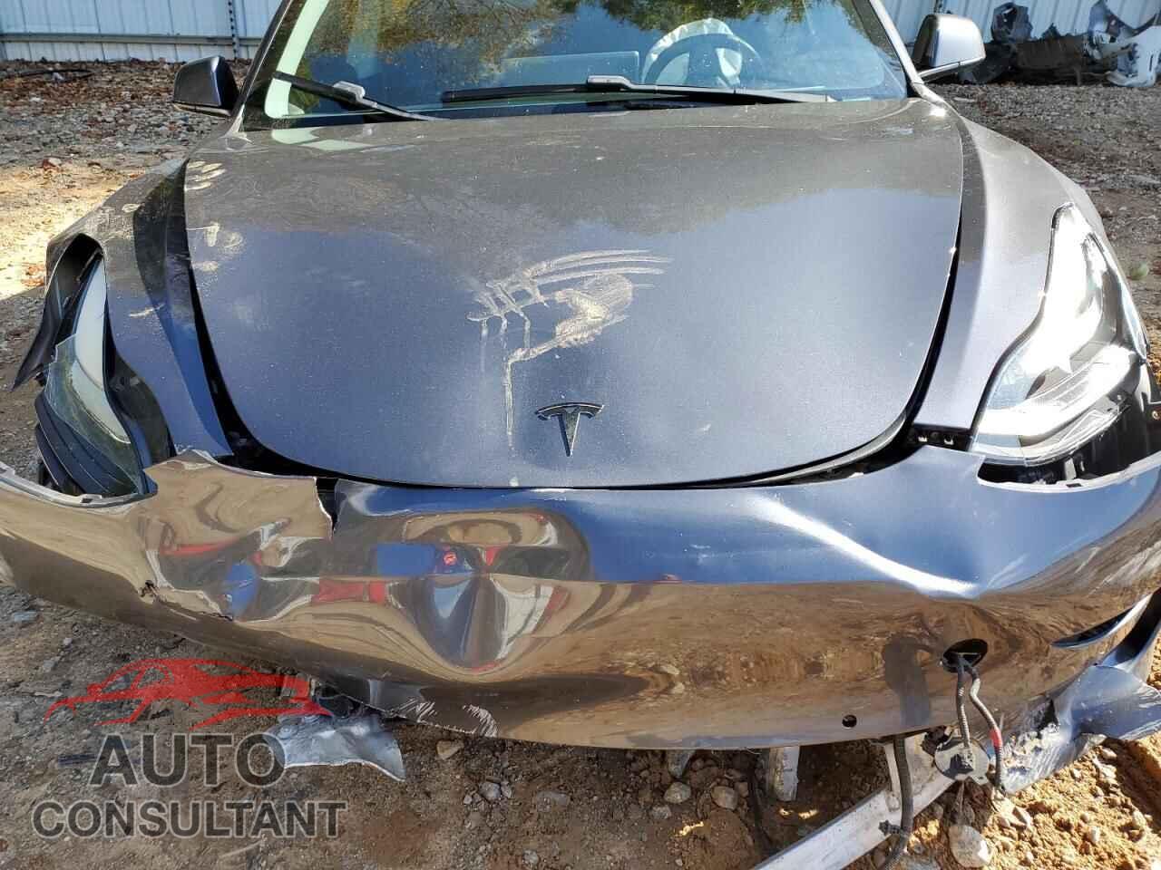 TESLA MODEL 3 2018 - 5YJ3E1EA2JF153505
