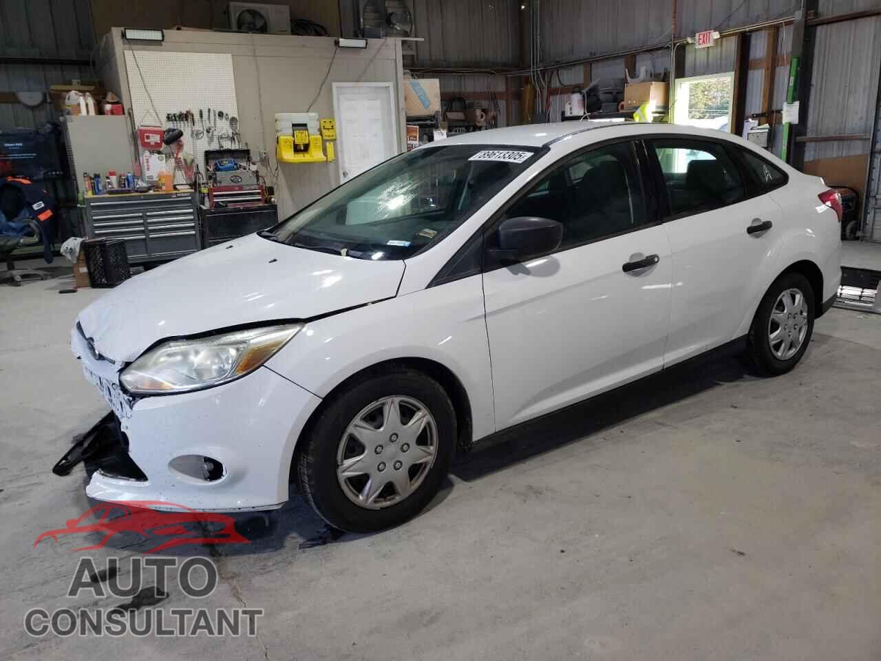 FORD FOCUS 2012 - 1FAHP3E27CL384765