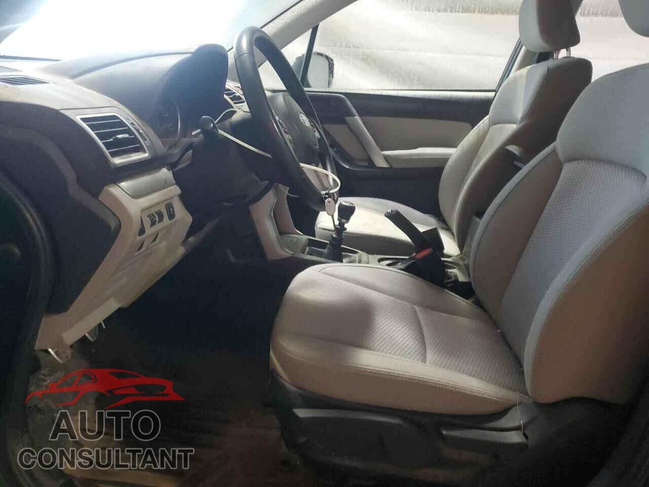 SUBARU FORESTER 2017 - JF2SJAACXHG423760