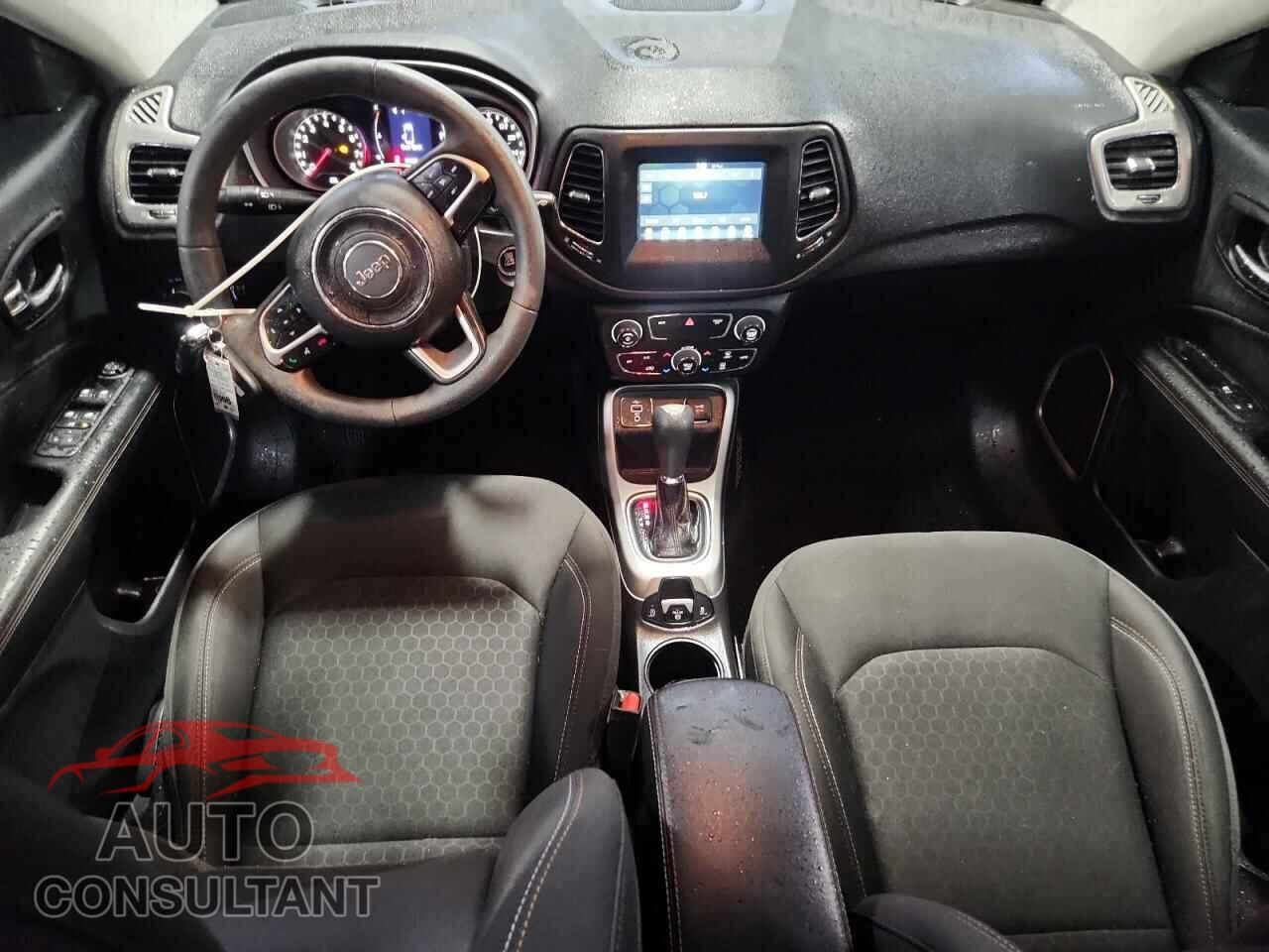 JEEP COMPASS 2020 - 3C4NJCAB5LT144316