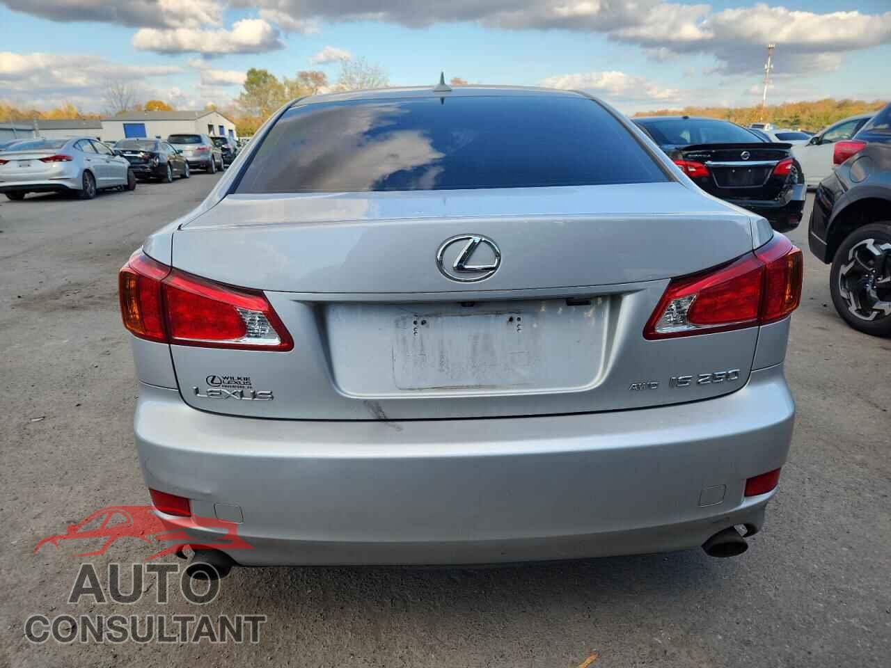 LEXUS IS 2009 - JTHCK262595034090