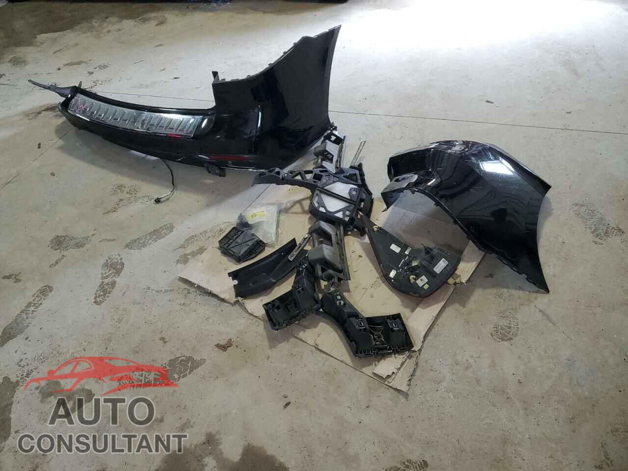 MERCEDES-BENZ GLE-CLASS 2018 - 4JGDA5JB3JB144526