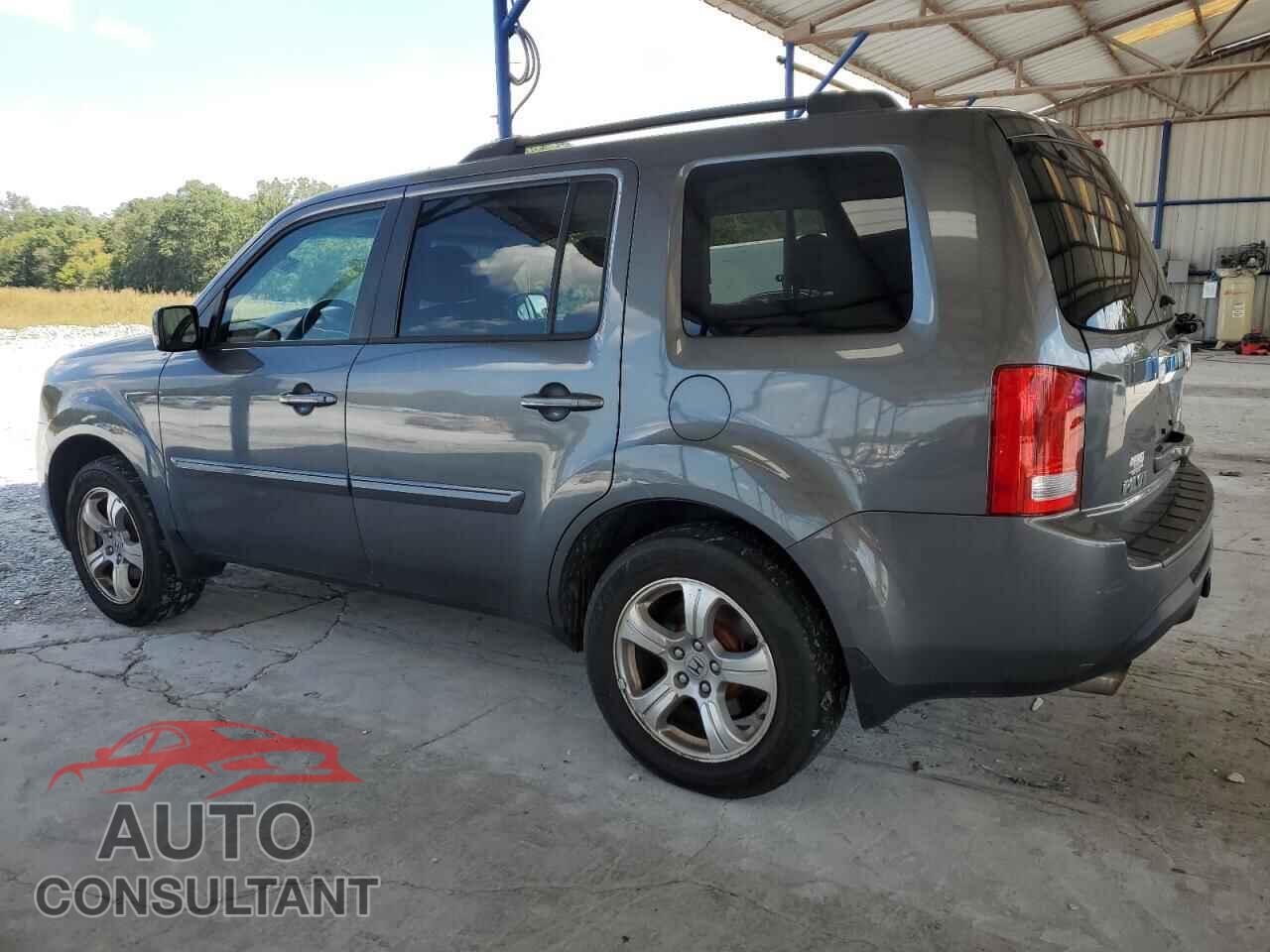 HONDA PILOT 2013 - 5FNYF4H51DB008317
