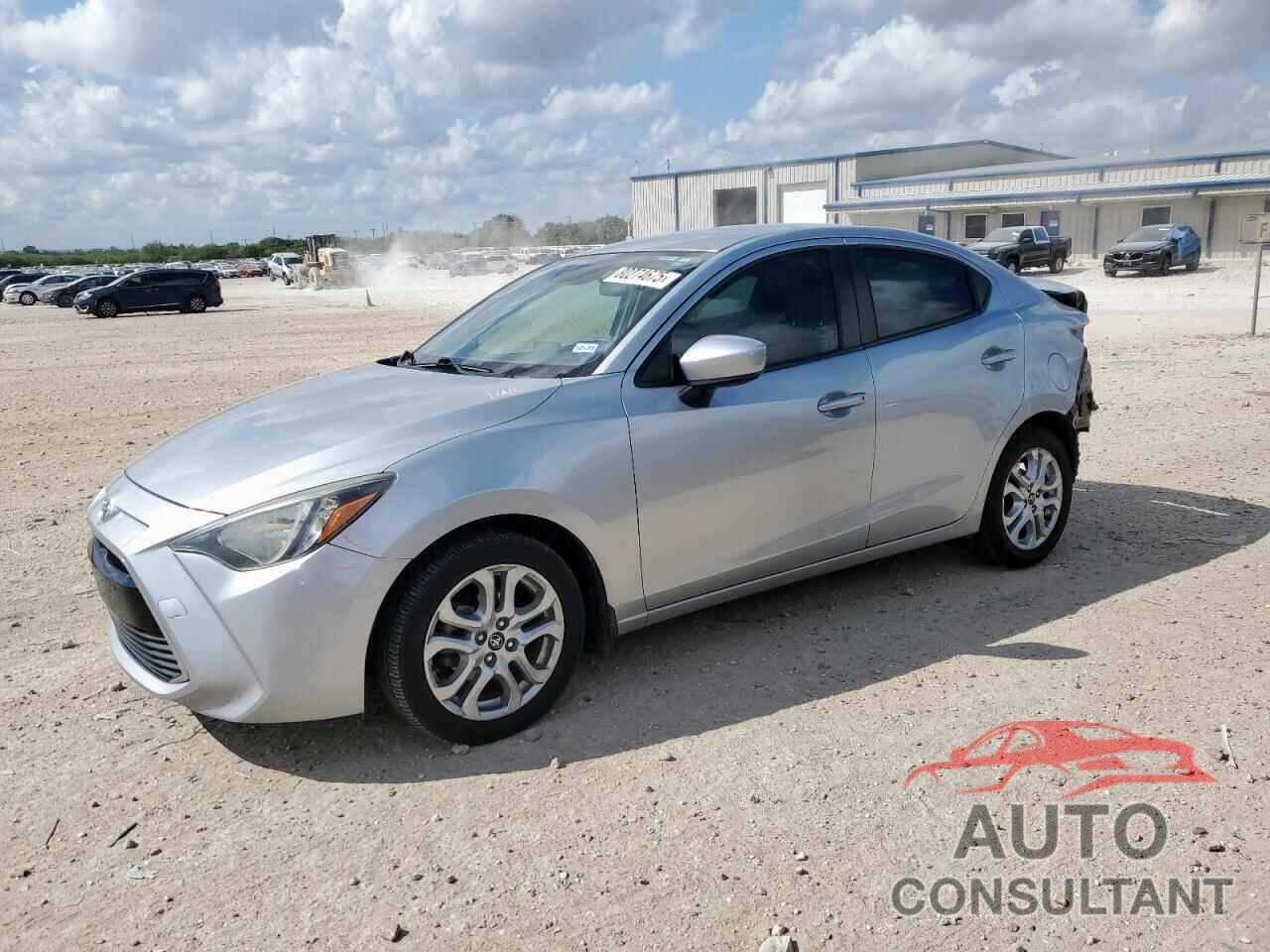 TOYOTA YARIS 2018 - 3MYDLBYV0JY325406