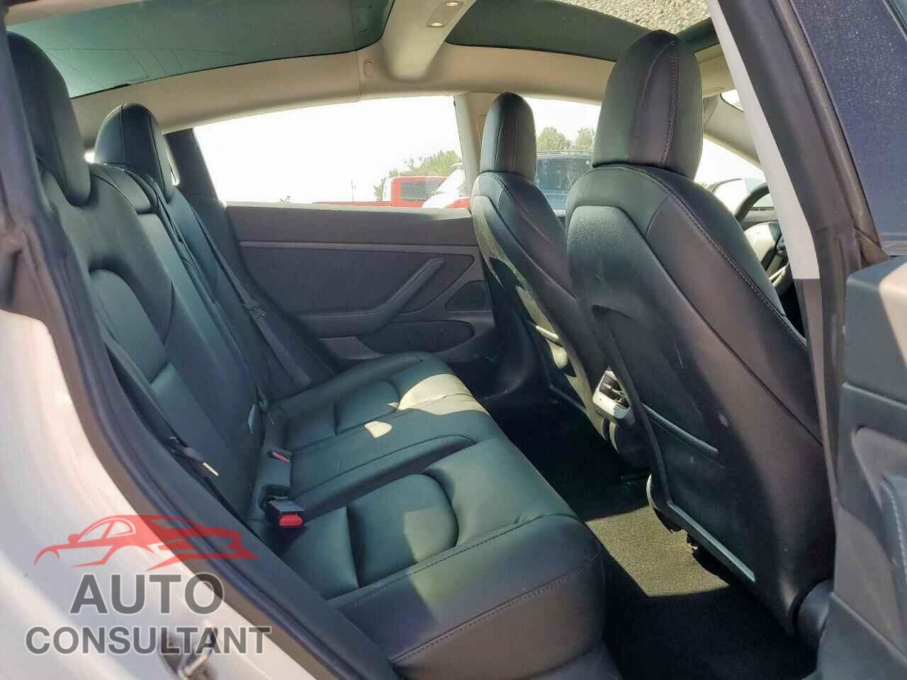 TESLA MODEL 3 2021 - 5YJ3E1EA1MF936402