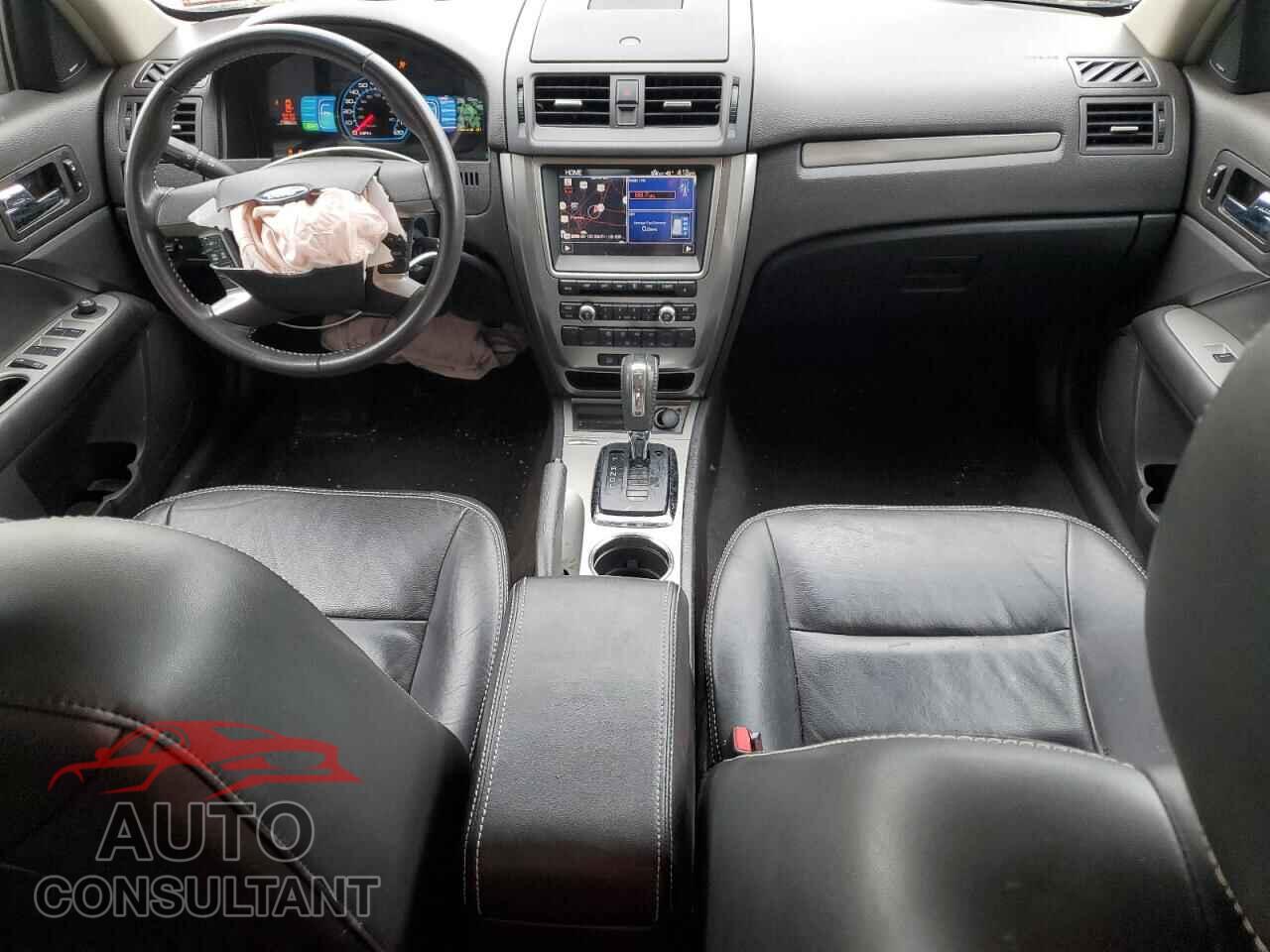 FORD FUSION 2011 - 3FADP0L32BR229727