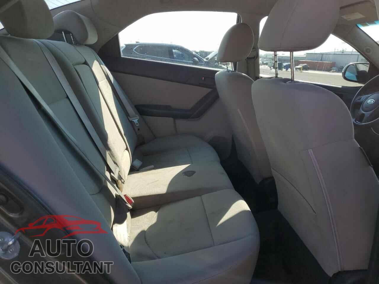 KIA FORTE 2012 - KNAFU4A21C5572723