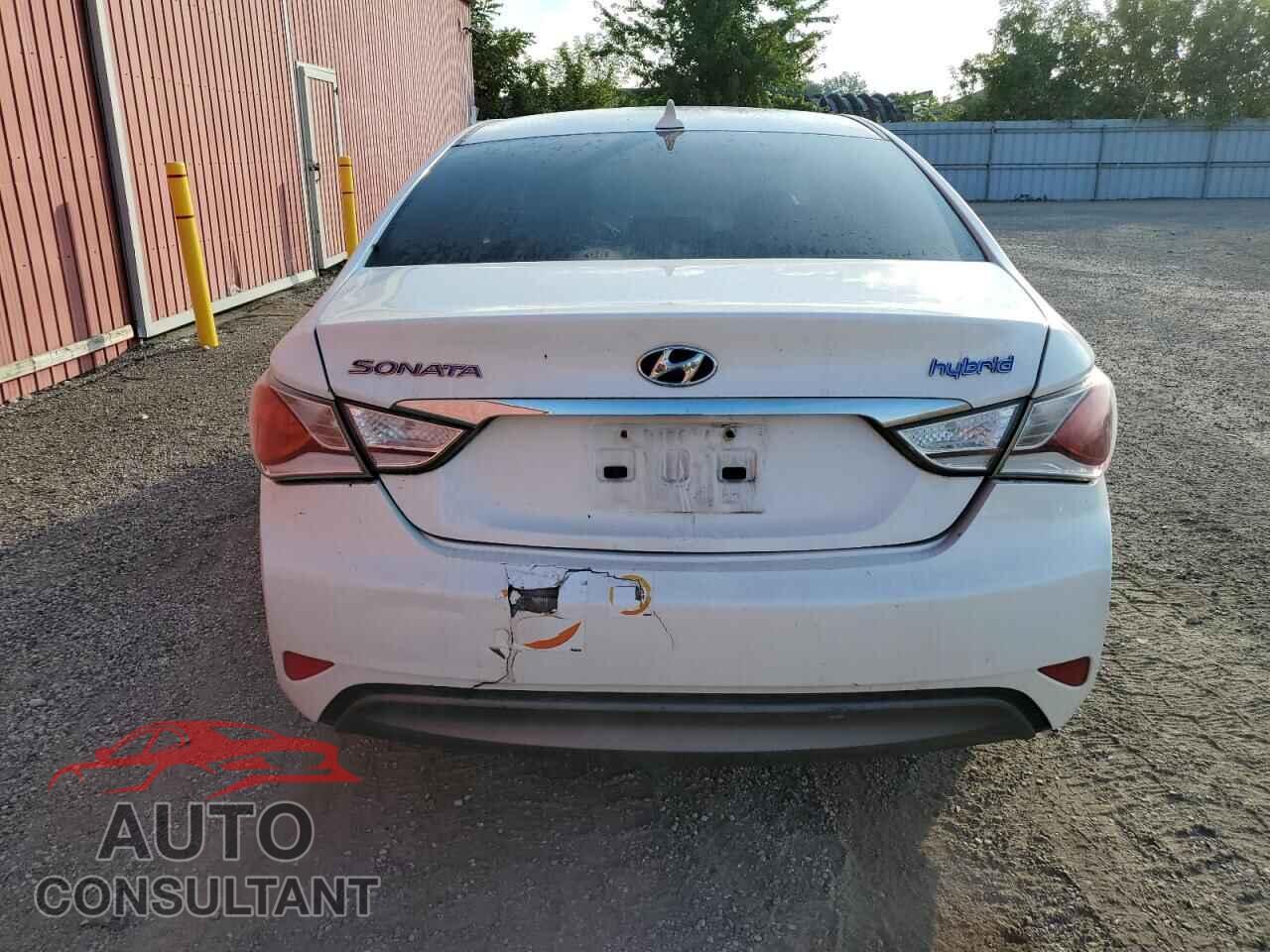 HYUNDAI SONATA 2012 - KMHEC4A44CA060265