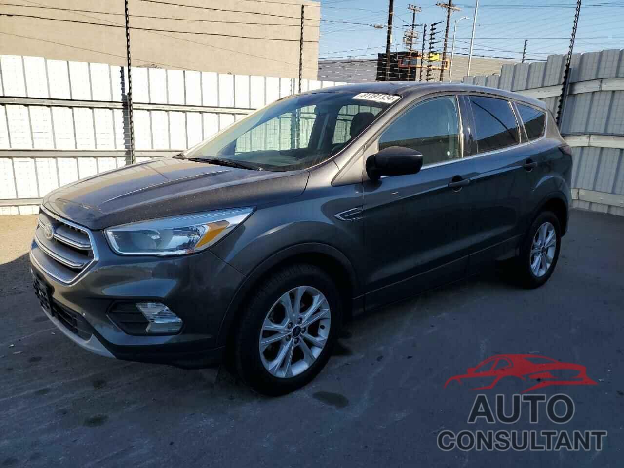 FORD ESCAPE 2017 - 1FMCU0GDXHUB81215