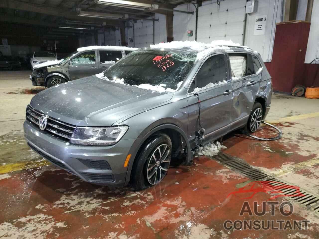 VOLKSWAGEN TIGUAN 2021 - 3VV2B7AX4MM096789