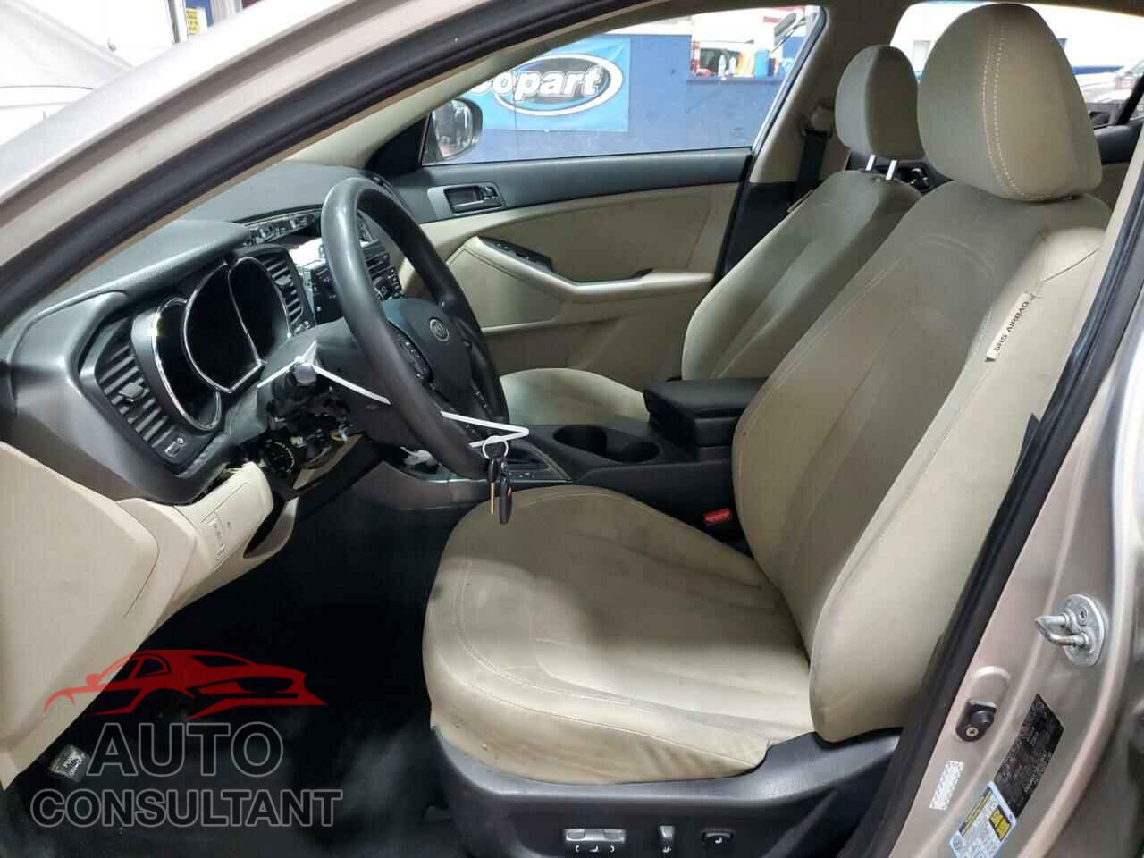 KIA OPTIMA 2011 - KNAGM4A75B5128047