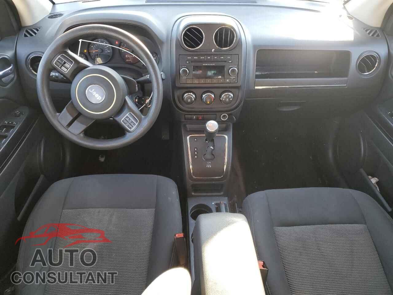 JEEP COMPASS 2015 - 1C4NJCBA1FD124533