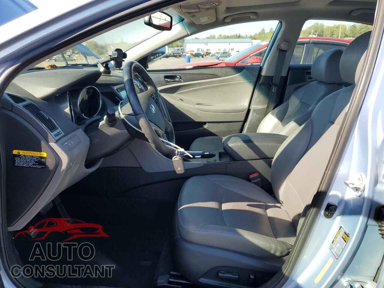 HYUNDAI SONATA 2012 - KMHEC4A4XCA044653