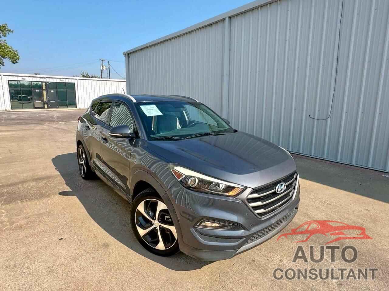 HYUNDAI TUCSON 2016 - KM8J33A23GU126946