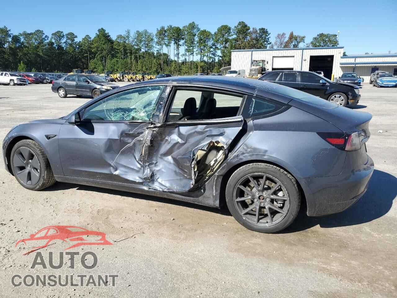 TESLA MODEL 3 2023 - 5YJ3E1EA1PF404426